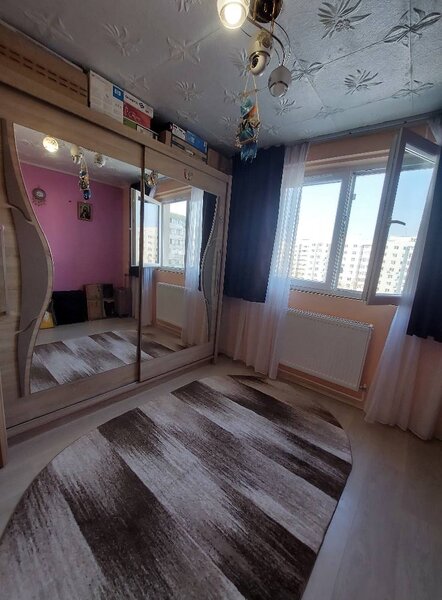 Pantelimon, apartament 2 camere cu vedere lac si acces metrou.
