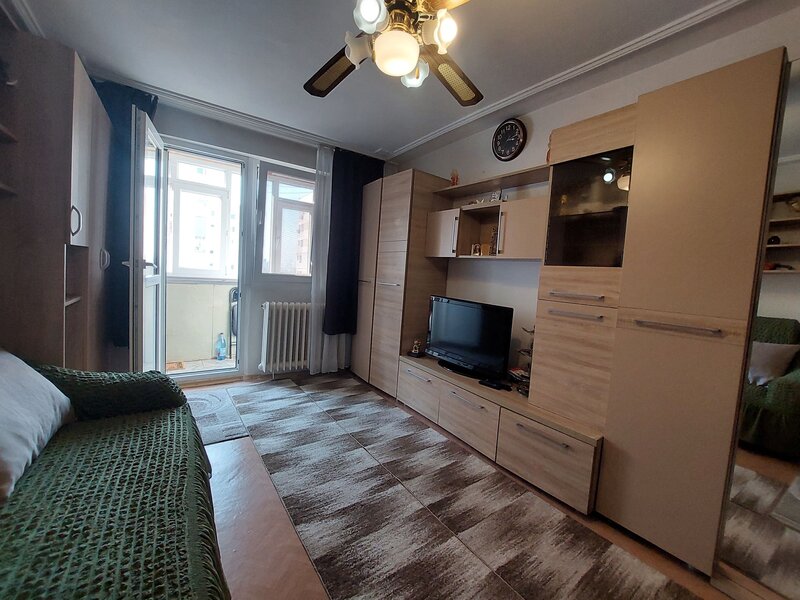 Pantelimon, apartament 2 camere cu vedere lac si acces metrou.